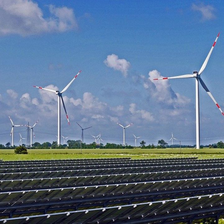 solar-park-wind-farm-renewable-energy-1288842-1.jpg